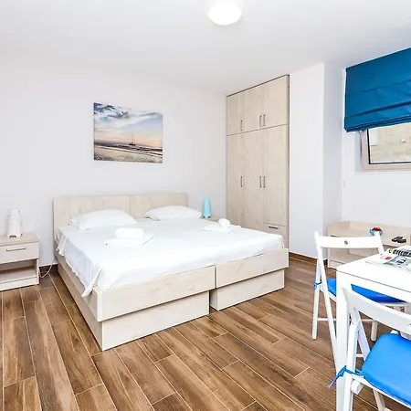 Apartments Maestral Tivat Exterior photo